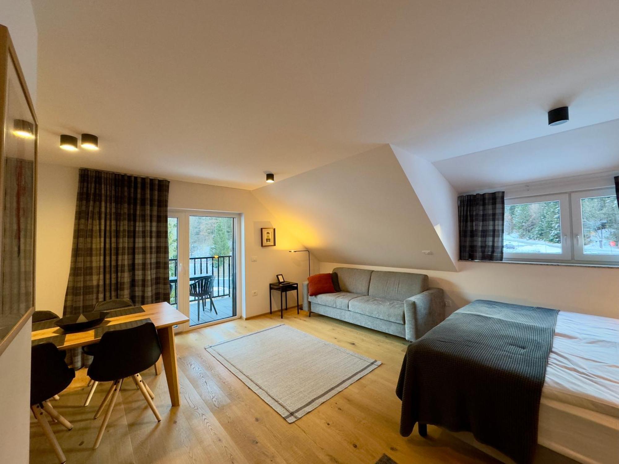 Apartmaji Kotnik *